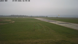 Pojezdová dráha, Runway