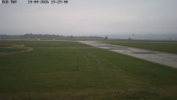 Pojezdová dráha, Runway