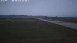 Pojezdová dráha, Runway