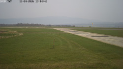 Pojezdová dráha, Runway