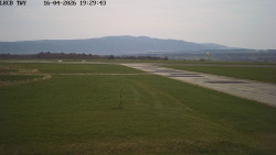 Pojezdová dráha, Runway