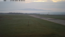 Pojezdová dráha, Runway