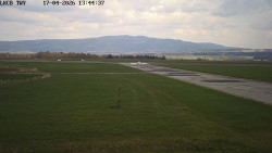 Pojezdová dráha, Runway