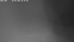 Pojezdová dráha, Runway