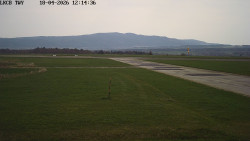 Pojezdová dráha, Runway