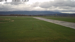 Pojezdová dráha, Runway