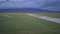 Pojezdová dráha, Runway