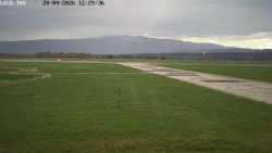 Pojezdová dráha, Runway