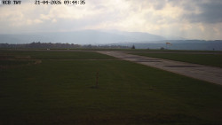 Pojezdová dráha, Runway