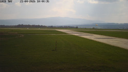 Pojezdová dráha, Runway