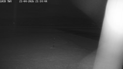 Pojezdová dráha, Runway