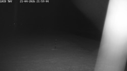 Pojezdová dráha, Runway