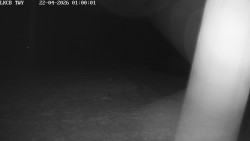 Pojezdová dráha, Runway