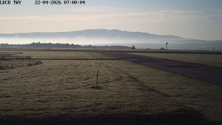 Pojezdová dráha, Runway