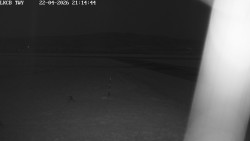 Pojezdová dráha, Runway