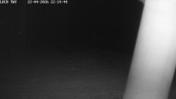 Pojezdová dráha, Runway