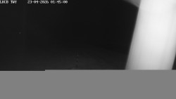 Pojezdová dráha, Runway