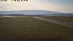 Pojezdová dráha, Runway