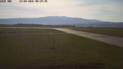 Pojezdová dráha, Runway