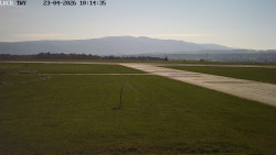 Pojezdová dráha, Runway