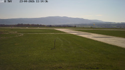 Pojezdová dráha, Runway