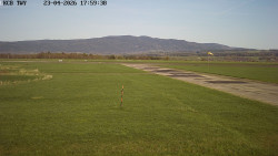 Pojezdová dráha, Runway