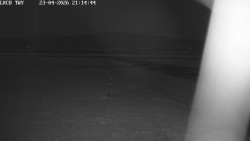 Pojezdová dráha, Runway