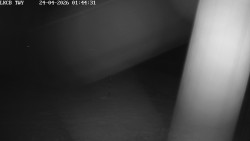 Pojezdová dráha, Runway