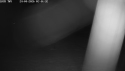 Pojezdová dráha, Runway