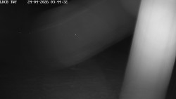 Pojezdová dráha, Runway