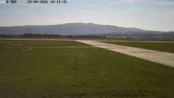 Pojezdová dráha, Runway