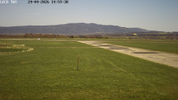 Pojezdová dráha, Runway