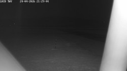 Pojezdová dráha, Runway