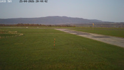 Pojezdová dráha, Runway