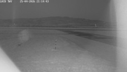 Pojezdová dráha, Runway