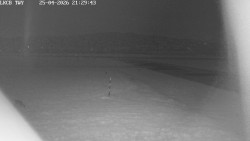 Pojezdová dráha, Runway