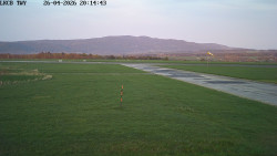 Pojezdová dráha, Runway