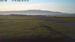 Pojezdová dráha, Runway