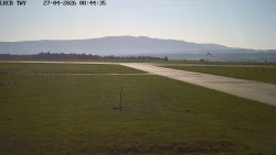 Pojezdová dráha, Runway