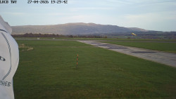 Pojezdová dráha, Runway