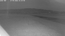 Pojezdová dráha, Runway