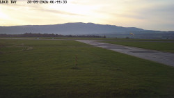 Pojezdová dráha, Runway