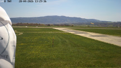 Pojezdová dráha, Runway