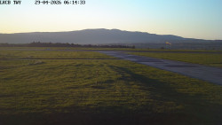 Pojezdová dráha, Runway