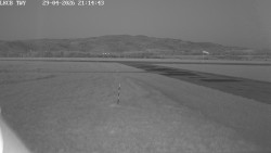 Pojezdová dráha, Runway