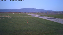 Pojezdová dráha, Runway