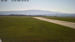 Pojezdová dráha, Runway