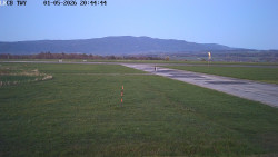Pojezdová dráha, Runway