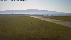 Pojezdová dráha, Runway