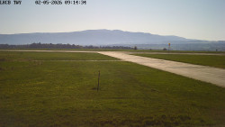 Pojezdová dráha, Runway
